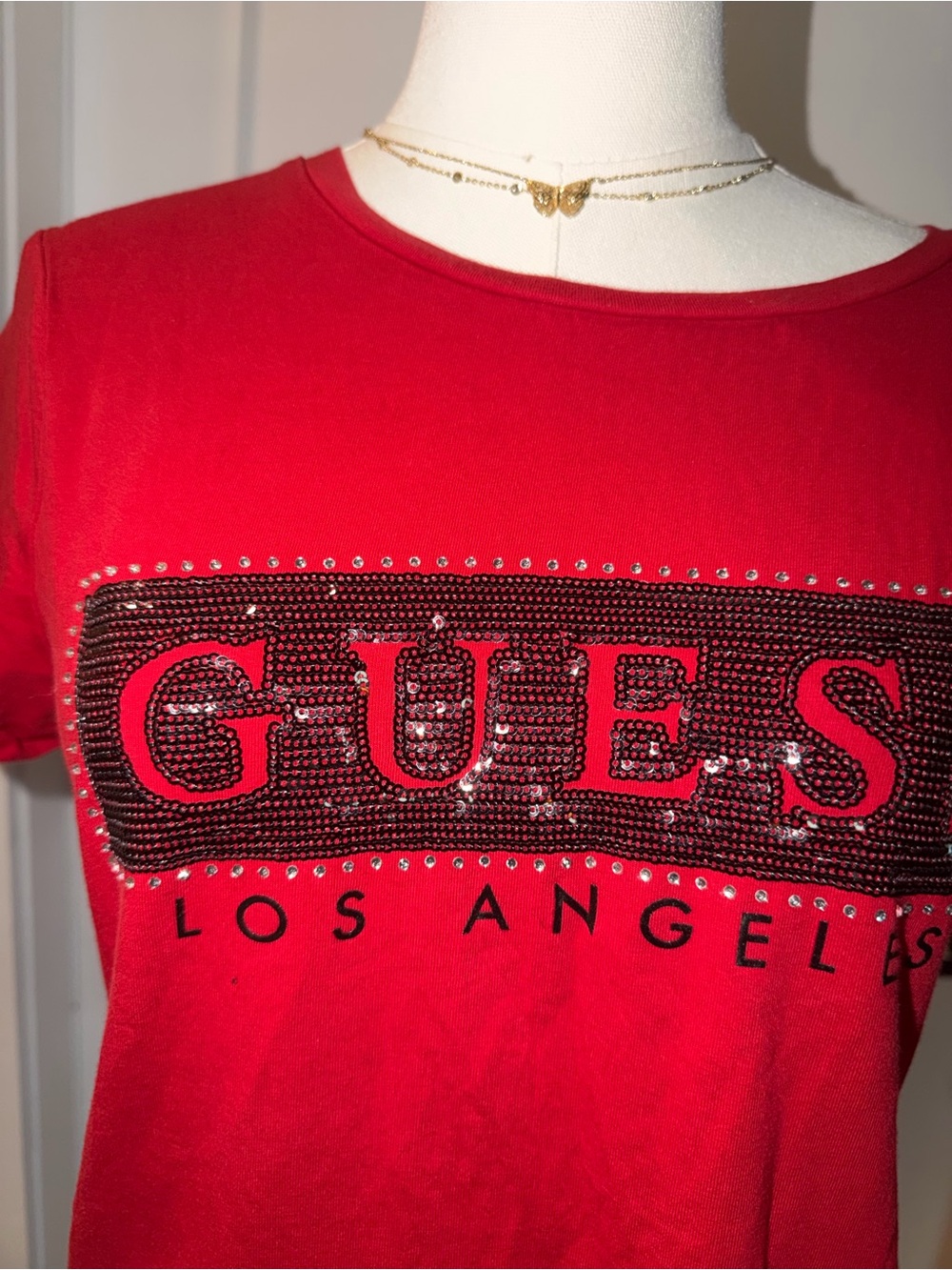 y2k GUESS Red Short Sleeve Sequin Logo Tee